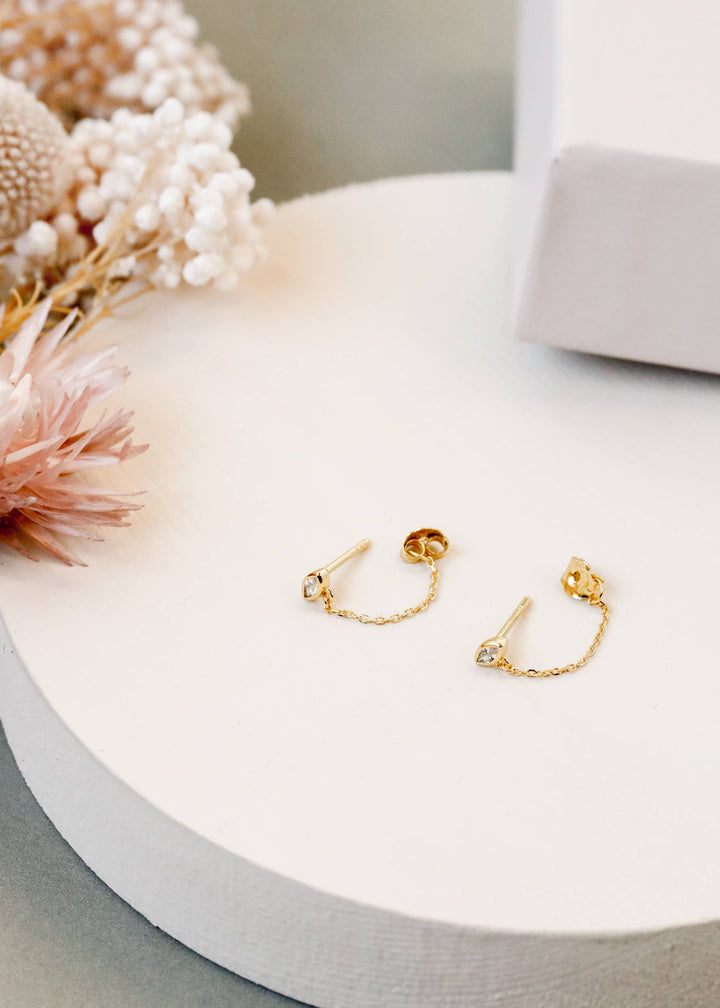 Chain Huggie - Stud - Gold Earrings