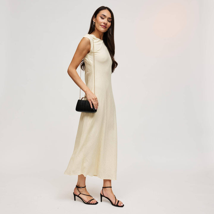 Nichelle Clutch