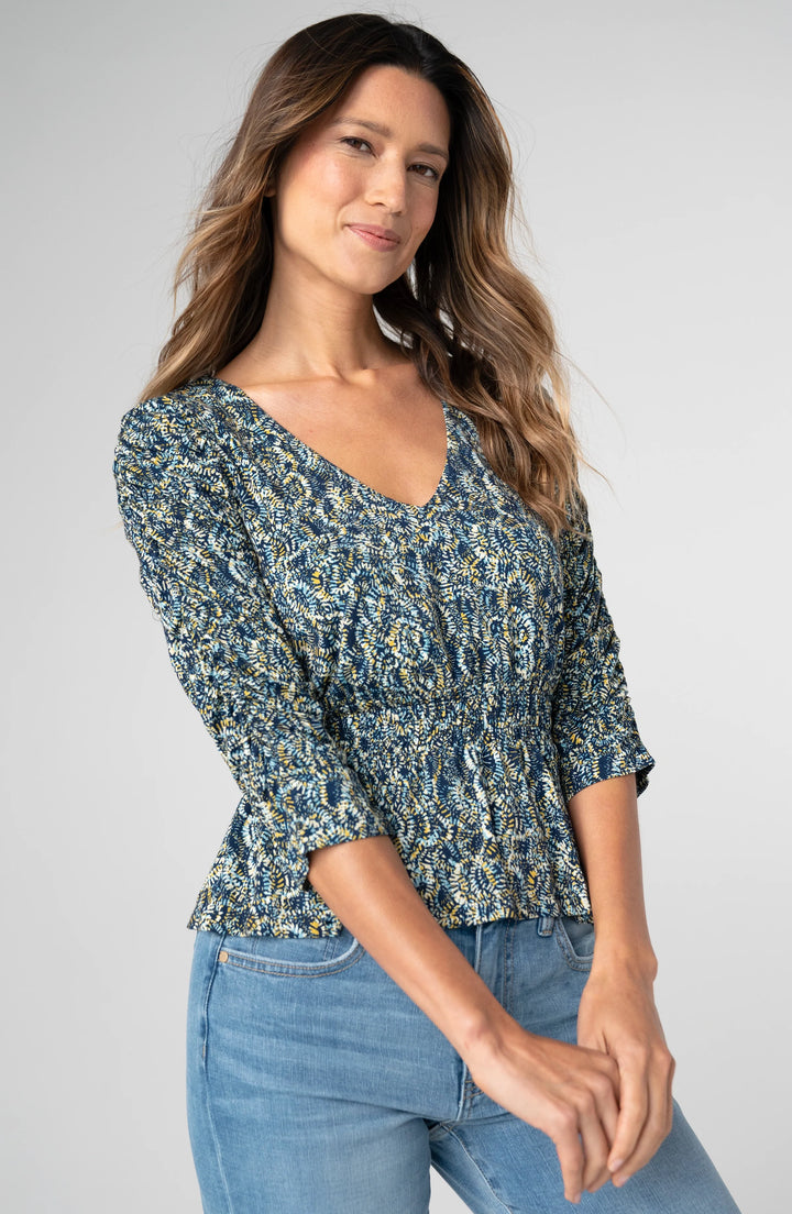 Ruched 3/4 Sleeve V-Neck Knit Top