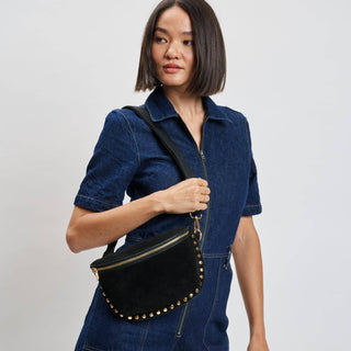 Gizelle-Suede Belt Bag: Black