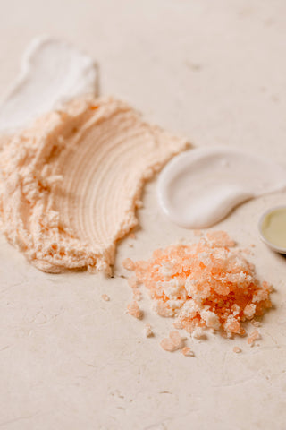 White Lotus, Lightweight & Sweet: 4oz Body Lotion