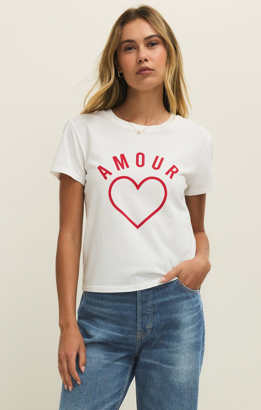 Amour Tourist Tee - Hello Beautiful Boutique