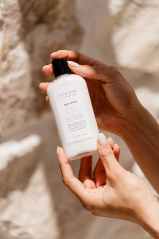 White Lotus, Lightweight & Sweet: 4oz Body Lotion