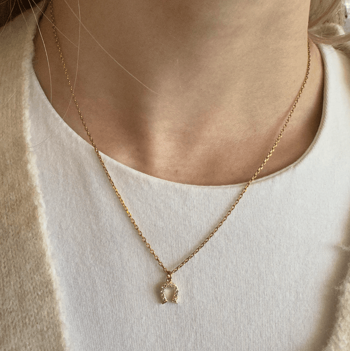Gold Lucky Horseshoe Necklace - Hello Beautiful Boutique