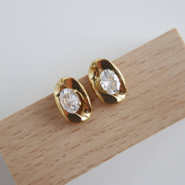 Mallory Studs - Hello Beautiful Boutique