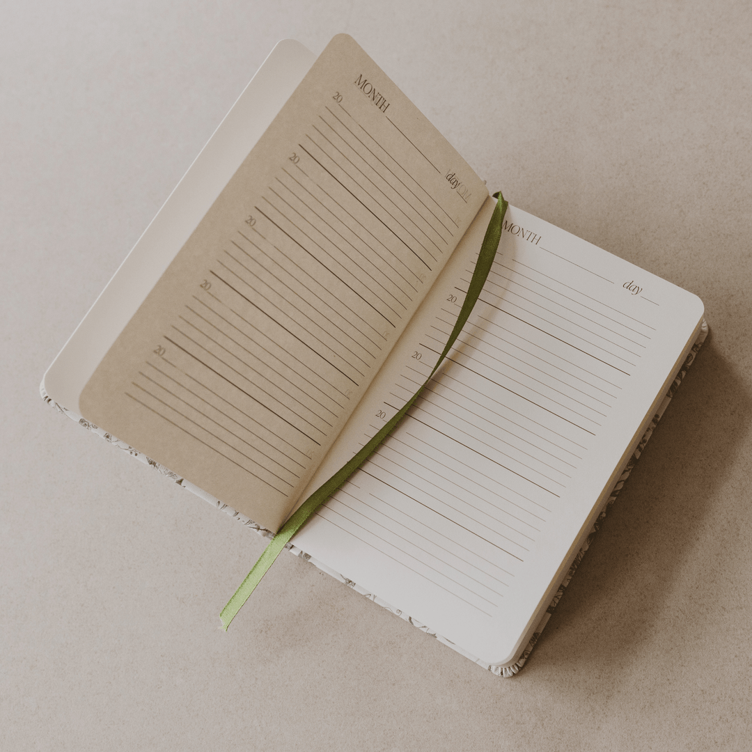 Mom's One Line A Day Leather Journal - Hello Beautiful Boutique