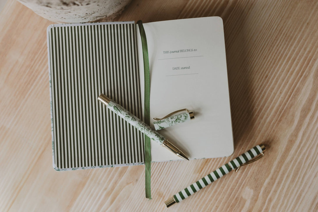 Mom's One Line A Day Leather Journal - Hello Beautiful Boutique