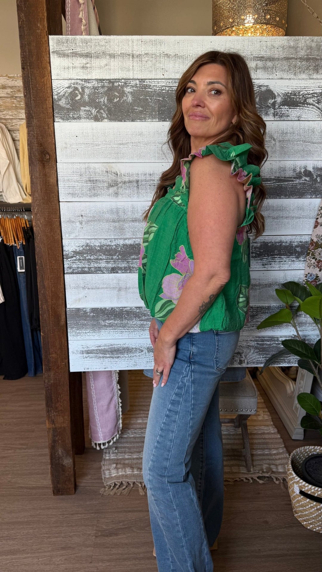 PALM BLOOM BLOUSE - Hello Beautiful Boutique
