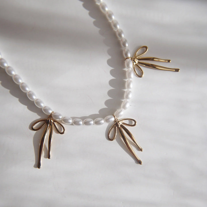 Pearl Bliss Bow Necklace - Hello Beautiful Boutique