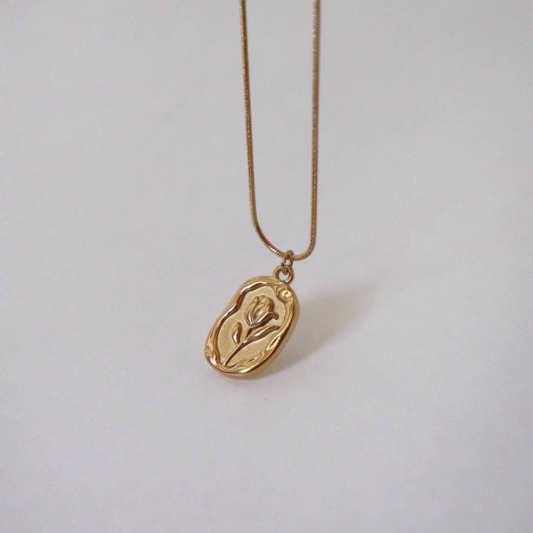Tulip Necklace | Flower Pendant Necklace - Hello Beautiful Boutique