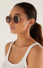 Load image into Gallery viewer, Traveller Sunglasses - Hello Beautiful Boutique
