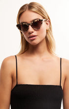 Load image into Gallery viewer, RoofTop Sunglasses - Hello Beautiful Boutique
